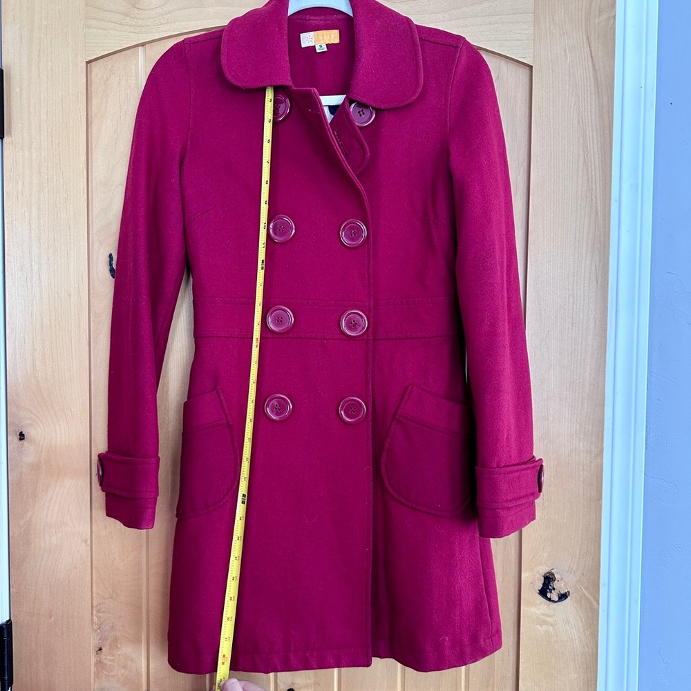 Red Jacket - Picture 4 of 4